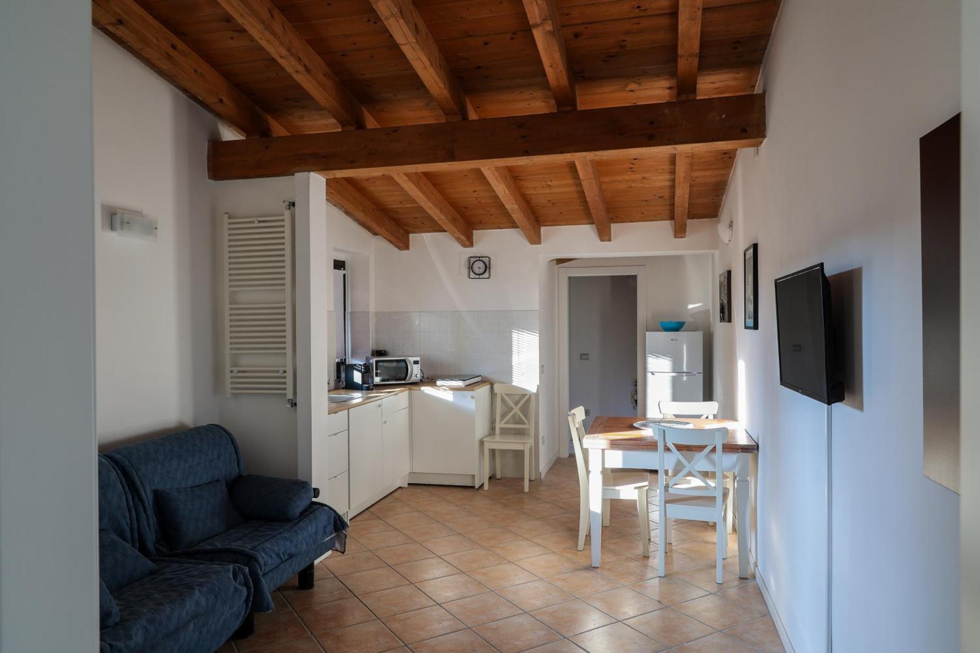 Apartamento La Casa Di Rosy Oleggio Exterior foto