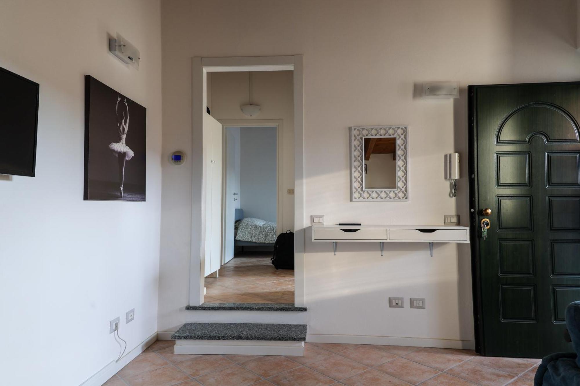 Apartamento La Casa Di Rosy Oleggio Exterior foto