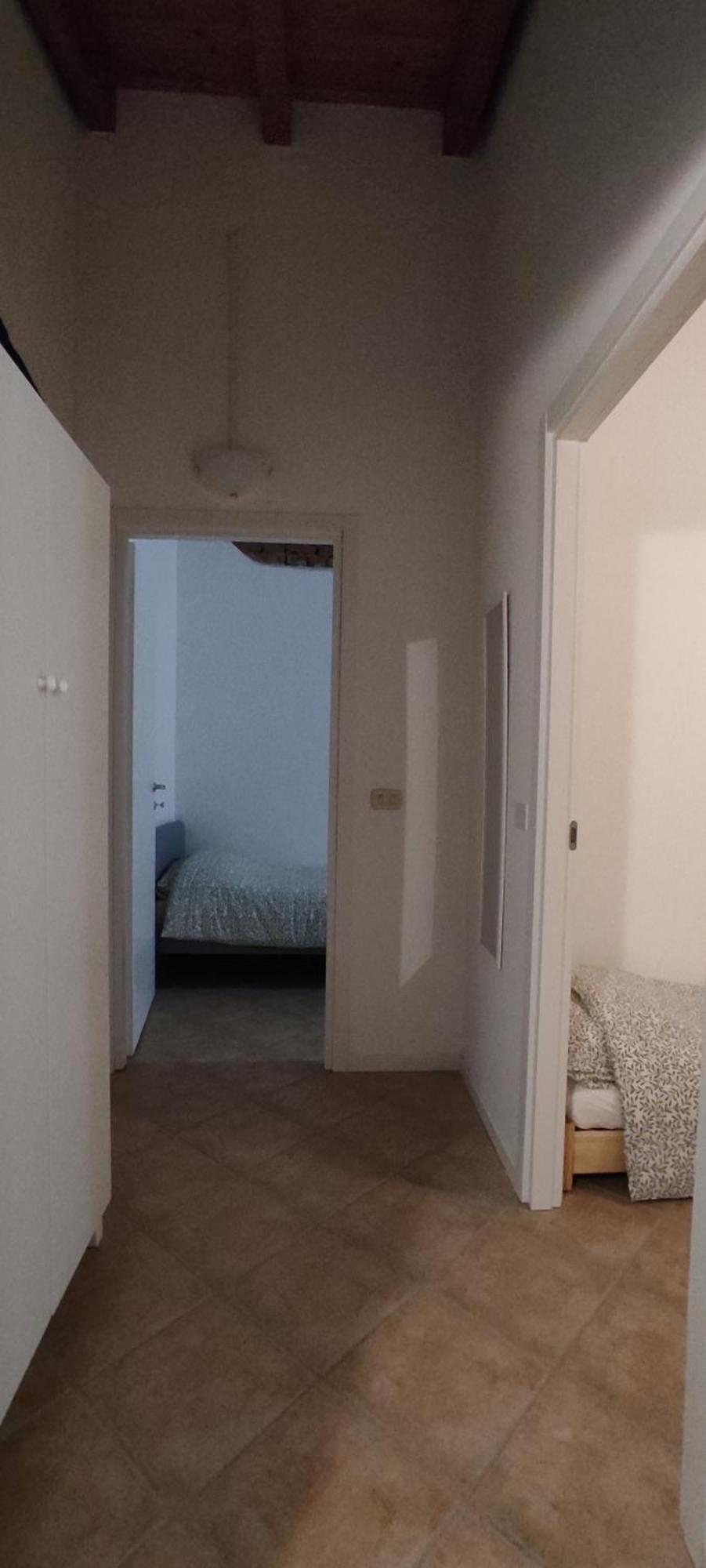 Apartamento La Casa Di Rosy Oleggio Habitación foto